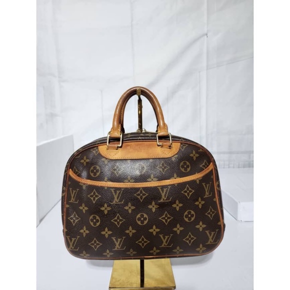 Authentic LOUIS VUITTON Monogram Canvas Trouville Bag Brown - Picture 13 of 15